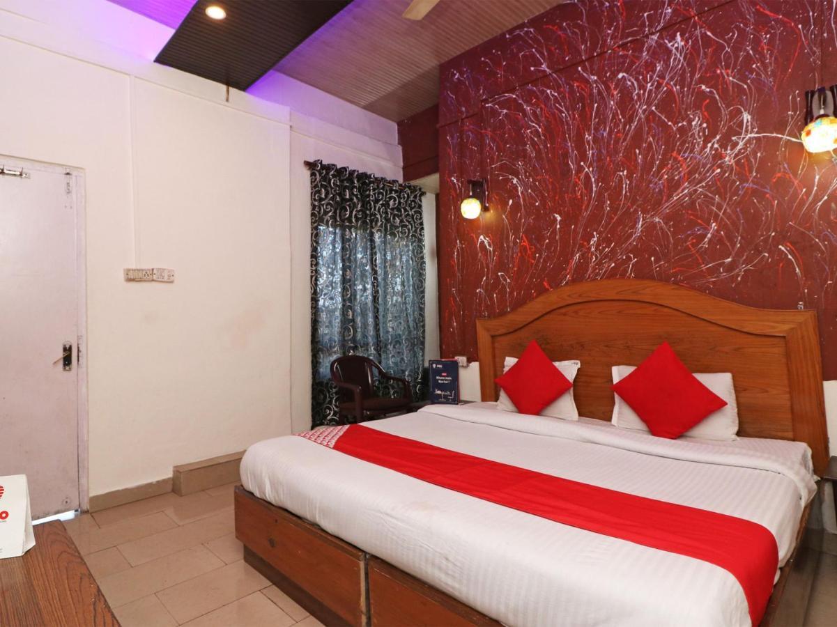 Oyo 77158 Hotel Swastik Palace Bhiwandi Ngoại thất bức ảnh